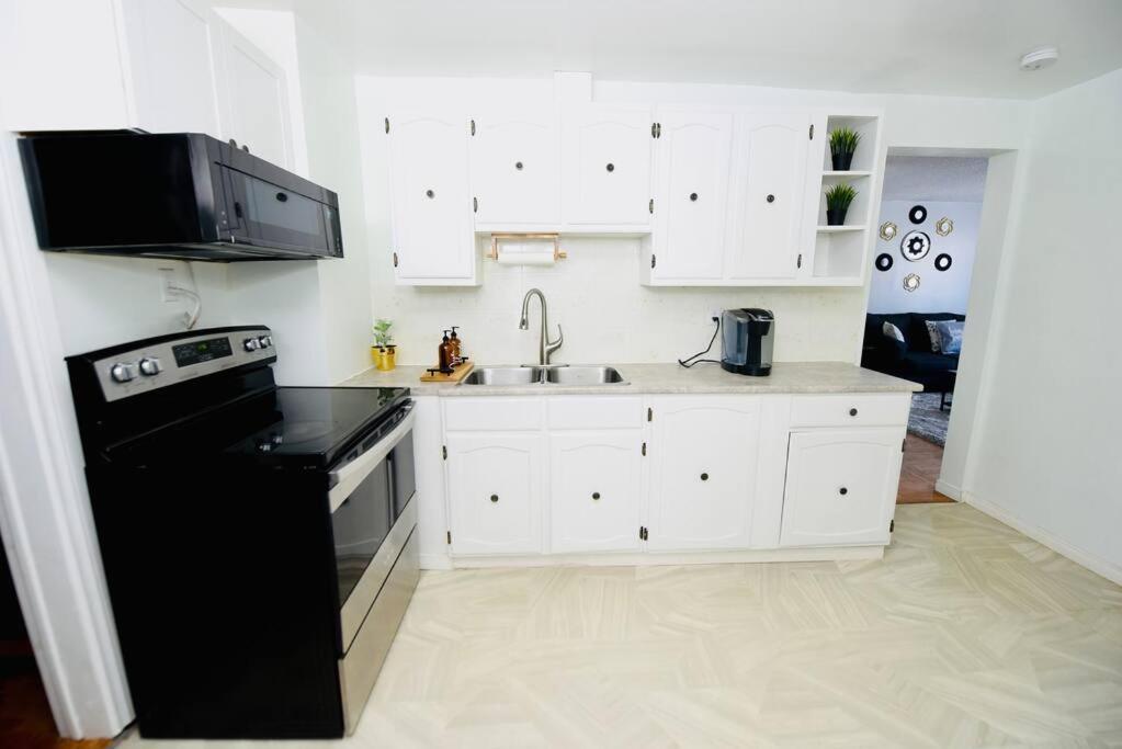Prime Location Duo Nest & Rest Lägenhet Kingston Exteriör bild